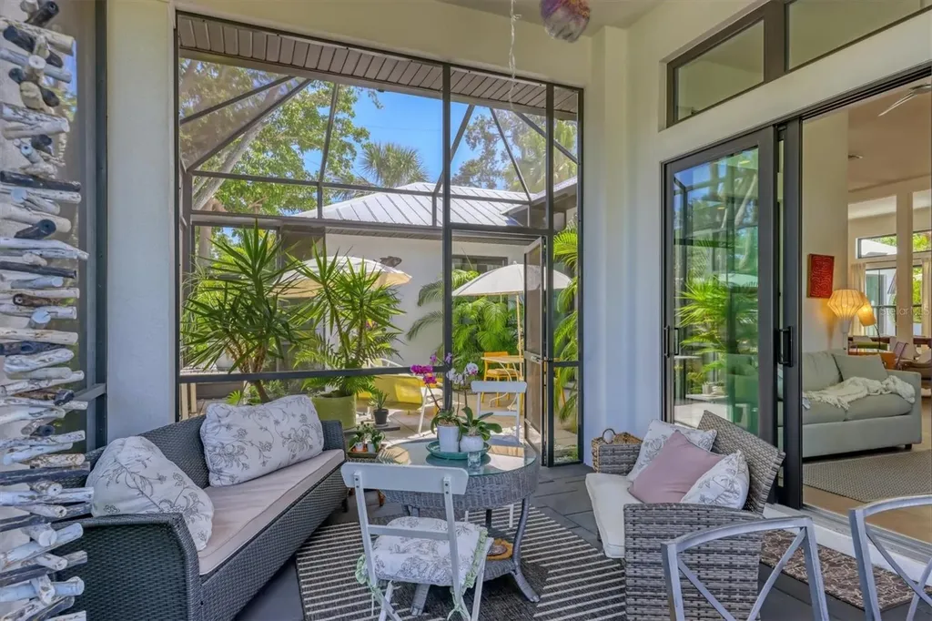 4425 Lords Drive Sarasota FL 34231