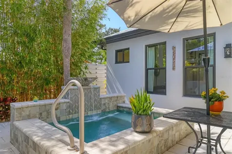 4425 Lords Drive Sarasota FL 34231