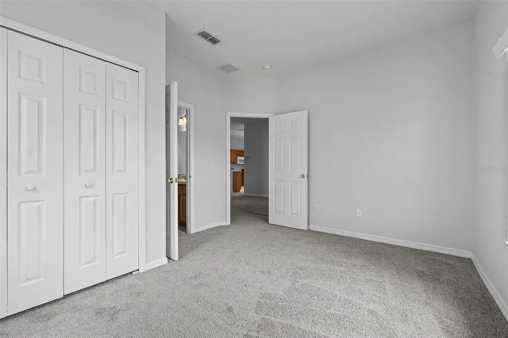16614 Lazy Breeze Loop Clermont FL 34714