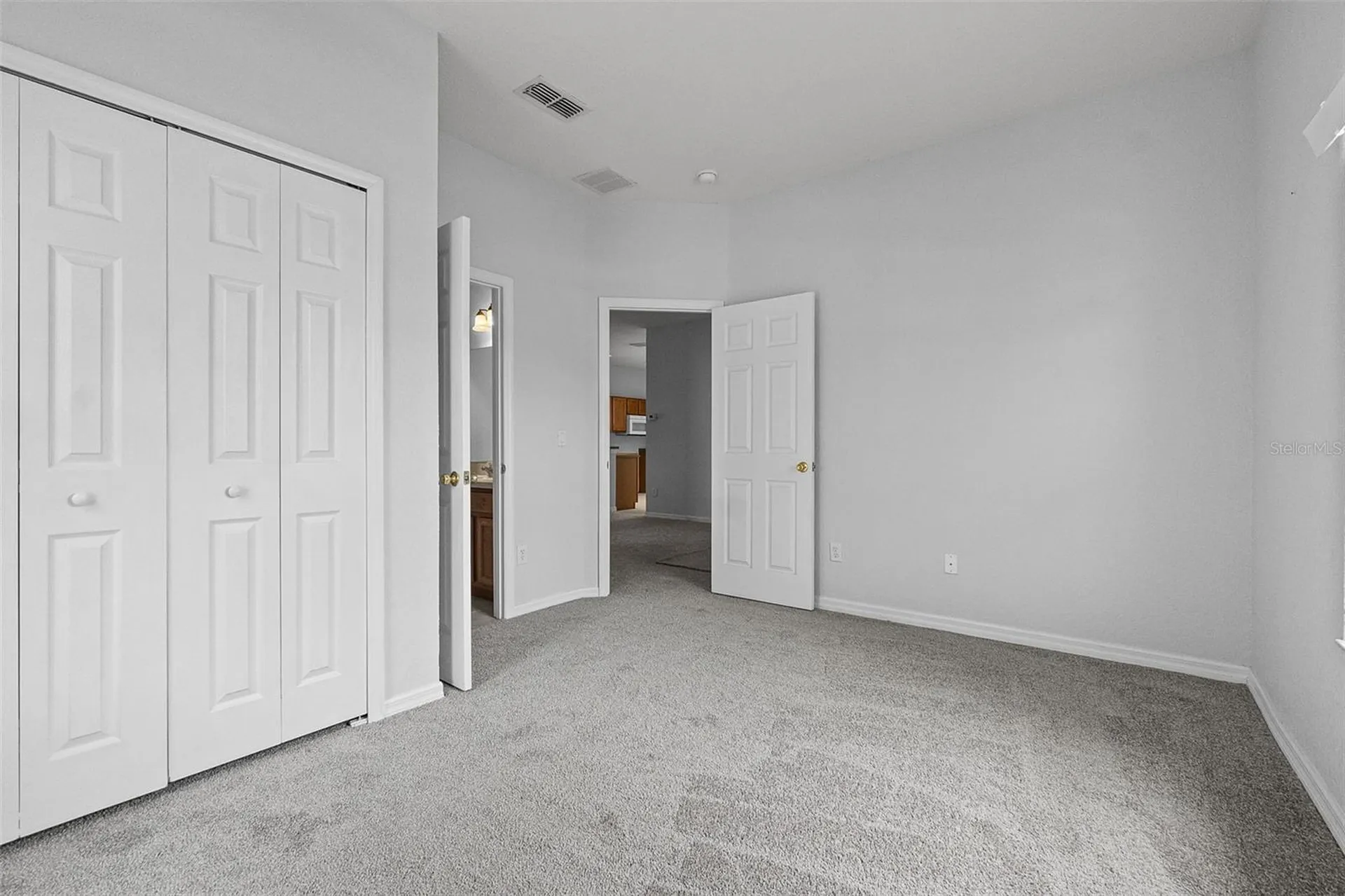 16614 Lazy Breeze Loop Clermont FL 34714