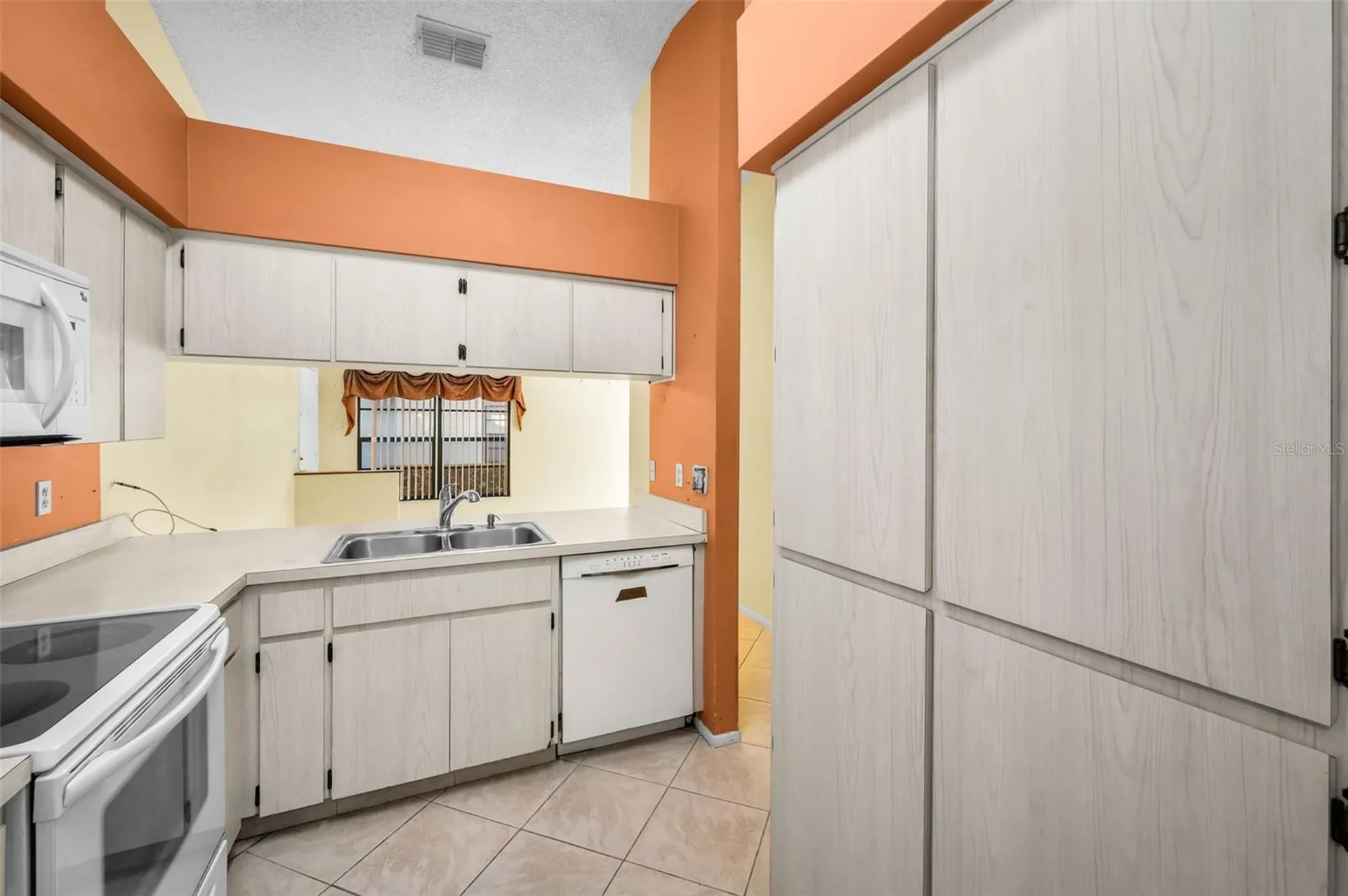 3500 Magnolia Ridge Circle Palm Harbor FL 34684