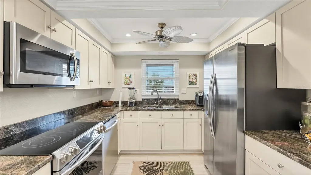 2700 N Beach Road Englewood FL 34223