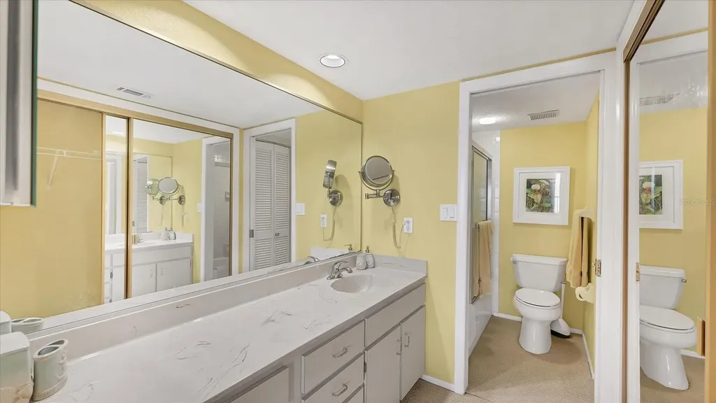 2700 N Beach Road Englewood FL 34223