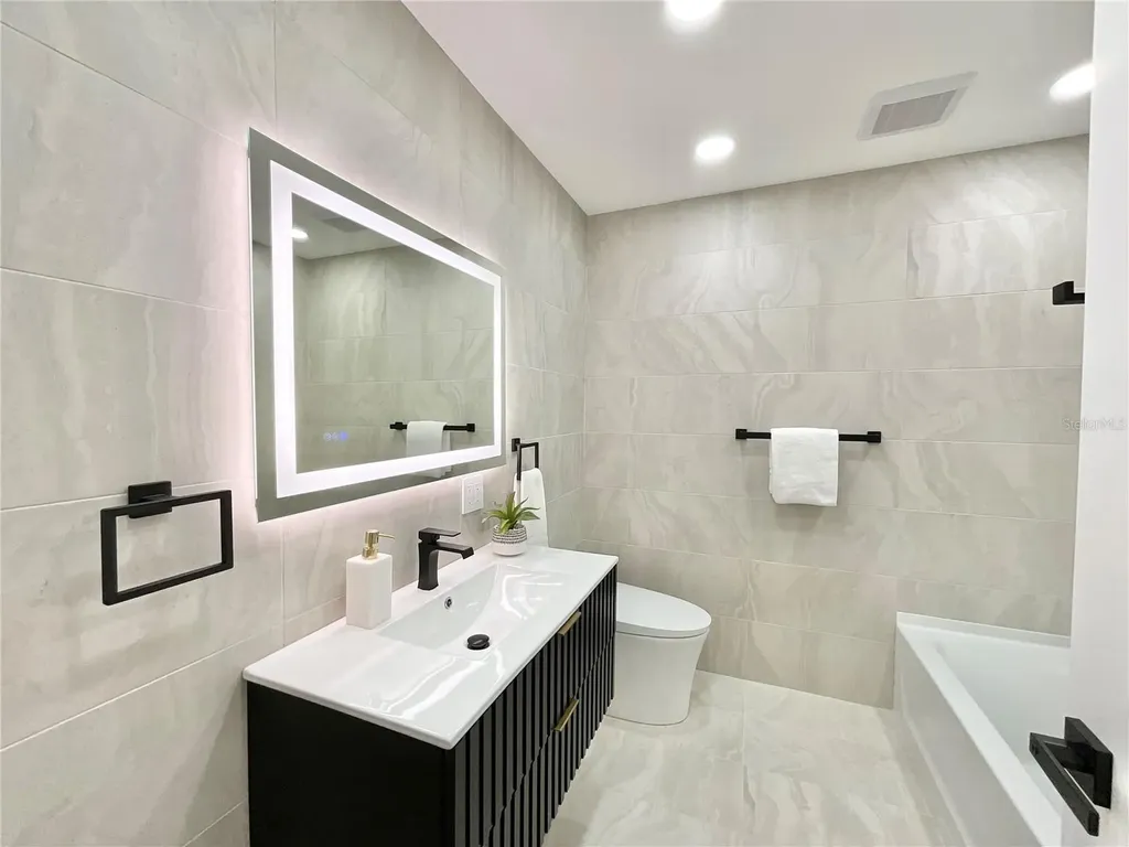 1290 Michigan Boulevard Dunedin FL 34698