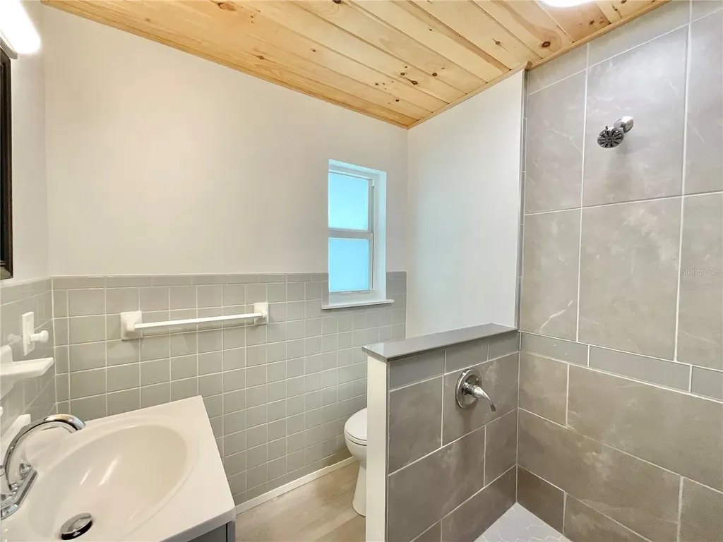 1290 Michigan Boulevard Dunedin FL 34698