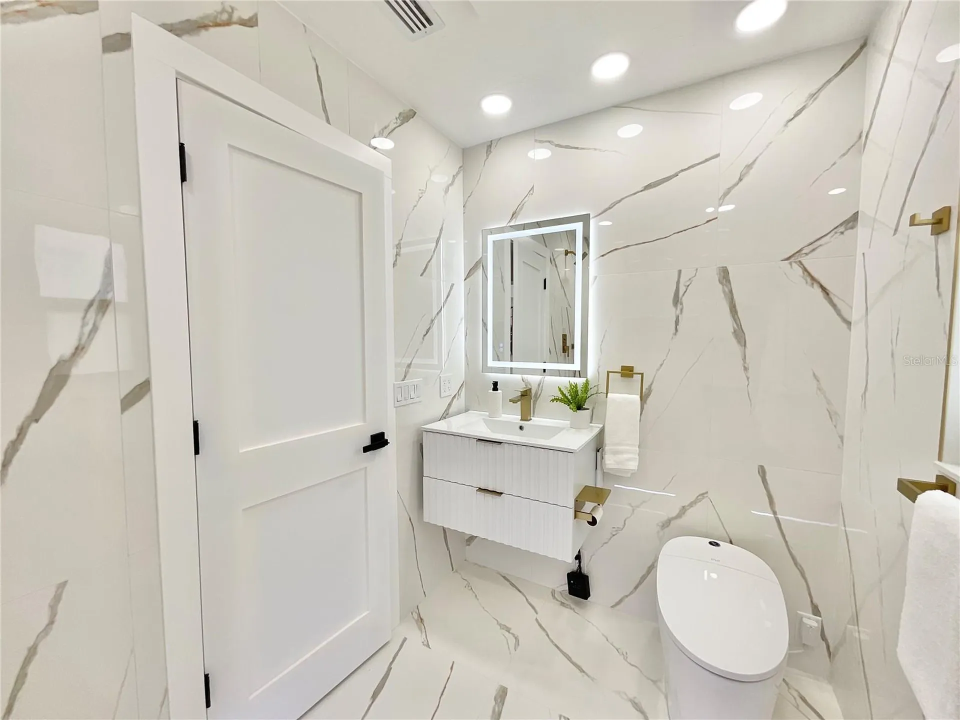 1290 Michigan Boulevard Dunedin FL 34698