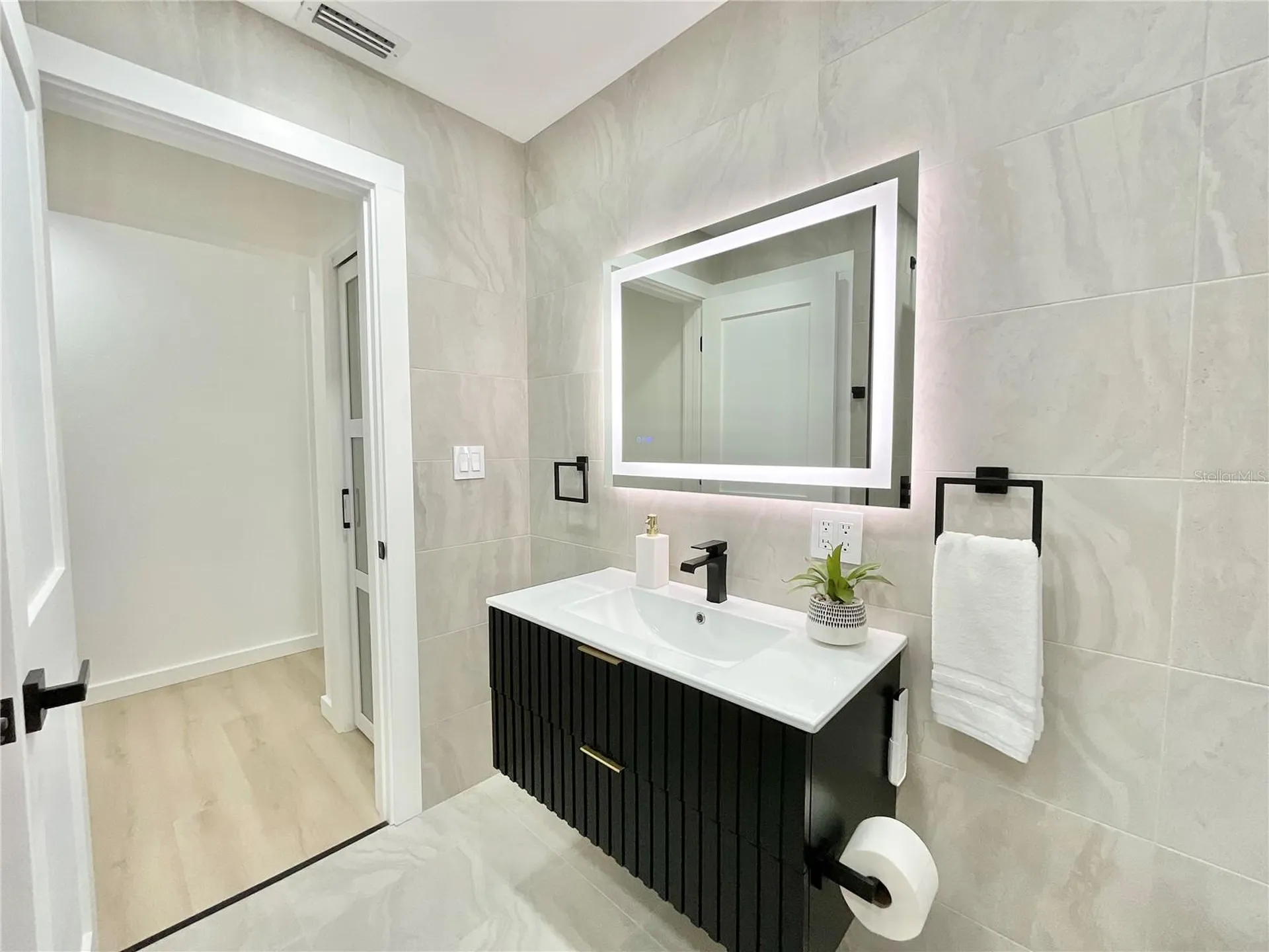1290 Michigan Boulevard Dunedin FL 34698