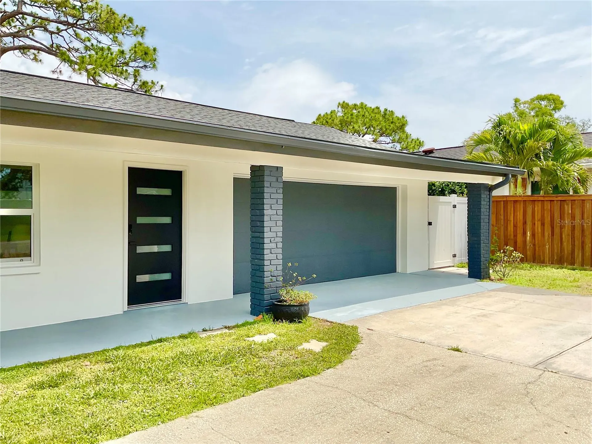 1290 Michigan Boulevard Dunedin FL 34698