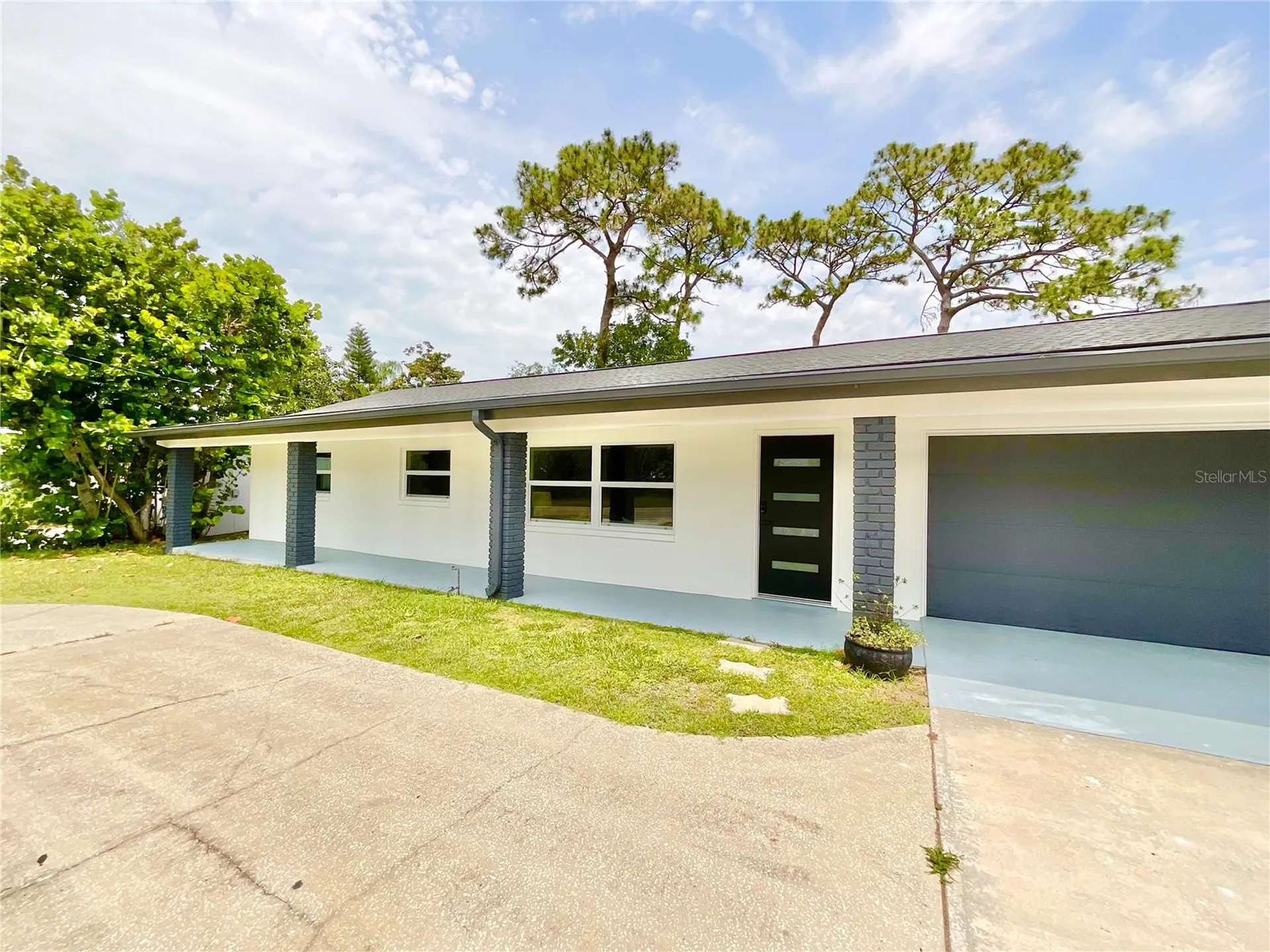 1290 Michigan Boulevard Dunedin FL 34698
