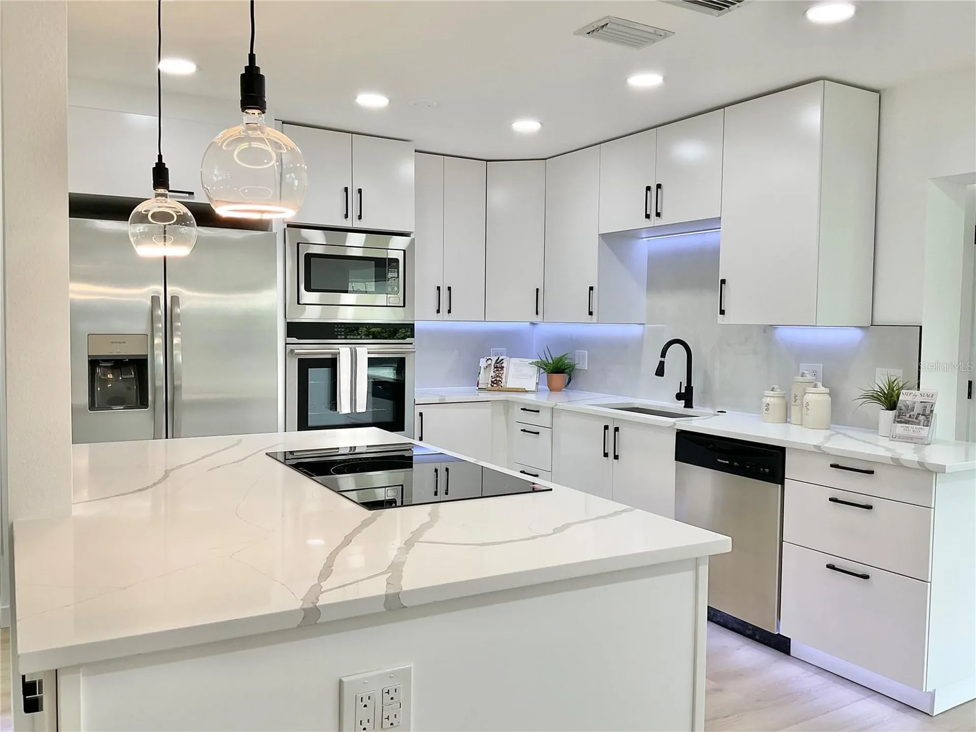 1290 Michigan Boulevard Dunedin FL 34698