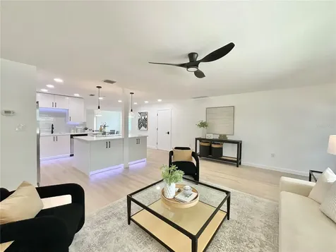 1290 Michigan Boulevard Dunedin FL 34698
