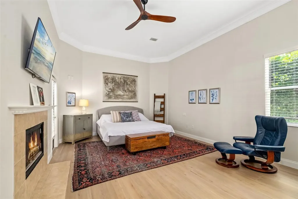 3988 Berlin Drive Sarasota FL 34233