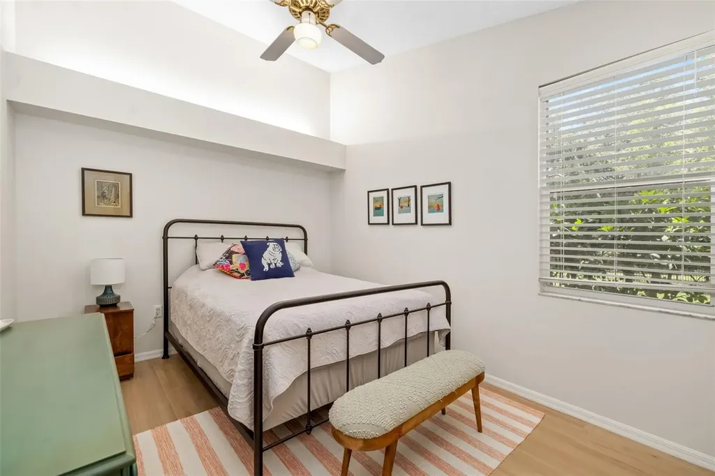 3988 Berlin Drive Sarasota FL 34233