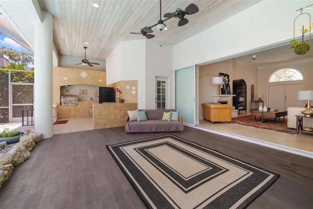 3988 Berlin Drive Sarasota FL 34233