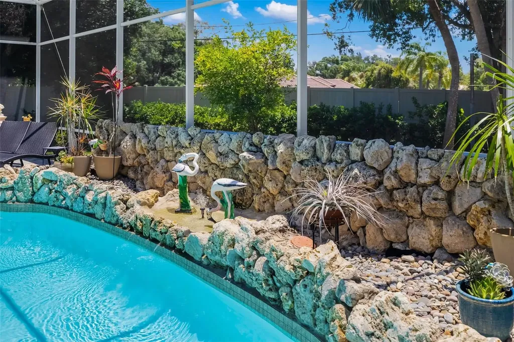 3988 Berlin Drive Sarasota FL 34233