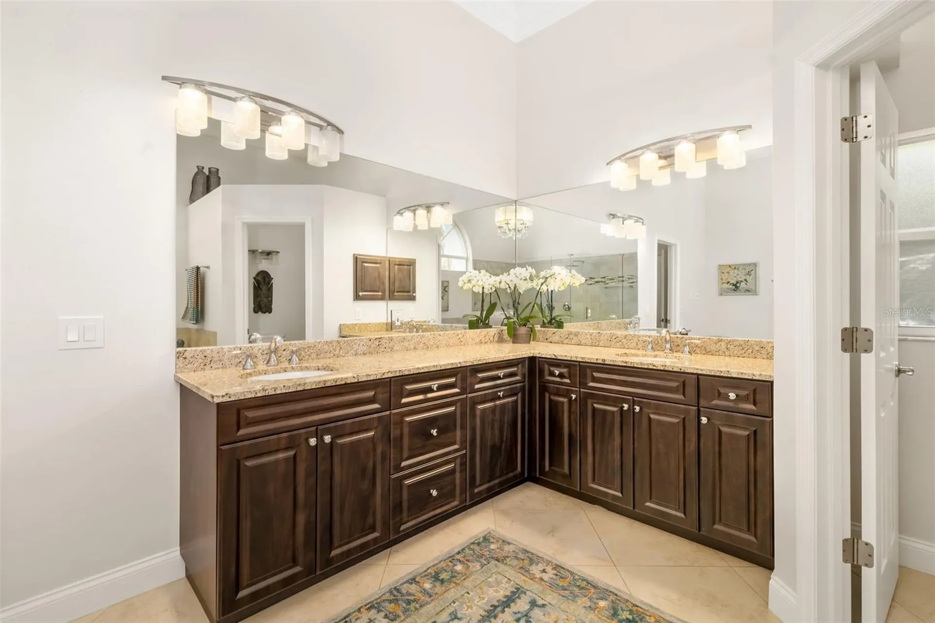 3988 Berlin Drive Sarasota FL 34233