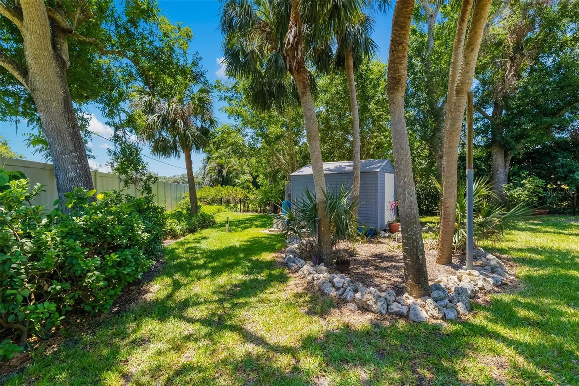 3988 Berlin Drive Sarasota FL 34233