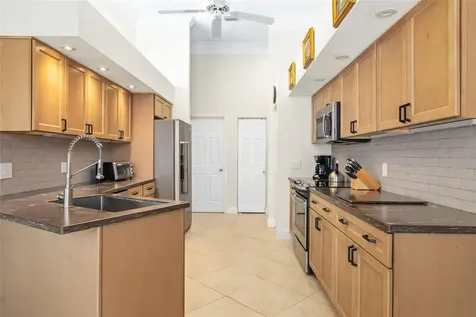 3988 Berlin Drive Sarasota FL 34233