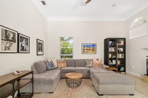 3988 Berlin Drive Sarasota FL 34233