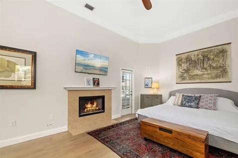 3988 Berlin Drive Sarasota FL 34233