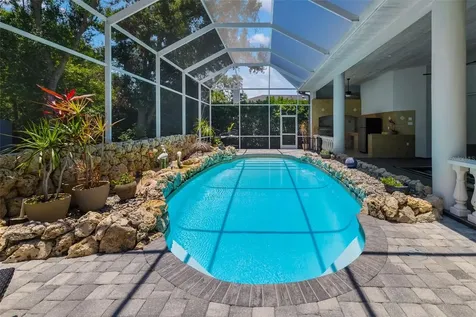 3988 Berlin Drive Sarasota FL 34233