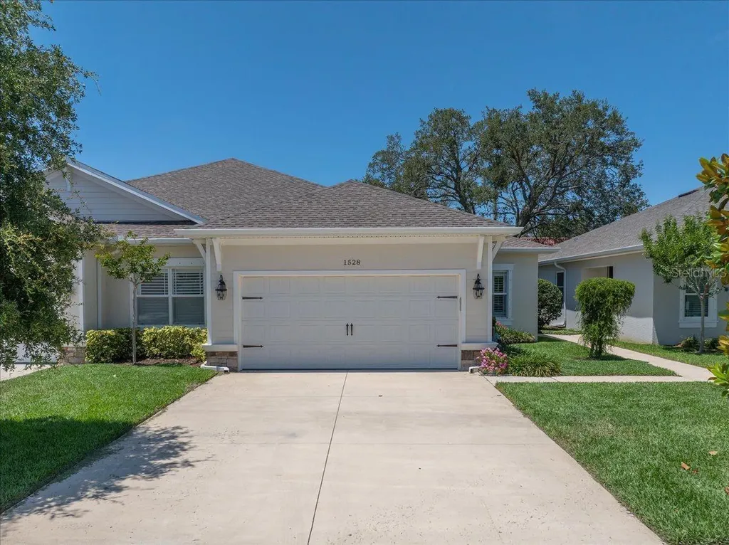 1528 Highland Park Drive Clearwater FL 33756