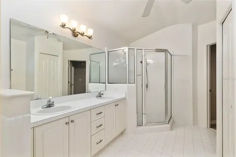 6806 NW 105th Avenue Alachua FL 32615