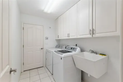6806 NW 105th Avenue Alachua FL 32615