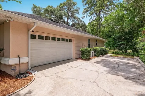6806 NW 105th Avenue Alachua FL 32615