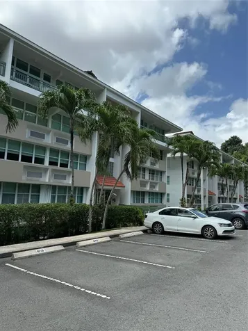 26 Carr 833 La Villa Garden Guaynabo PR 00971