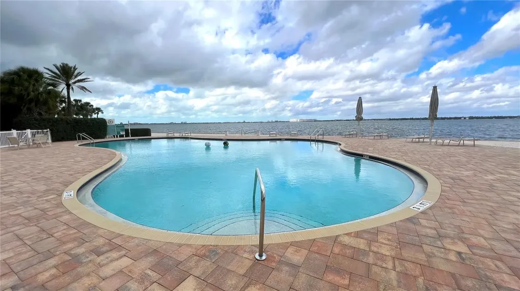 4981 Bacopa Lane S St Petersburg FL 33715