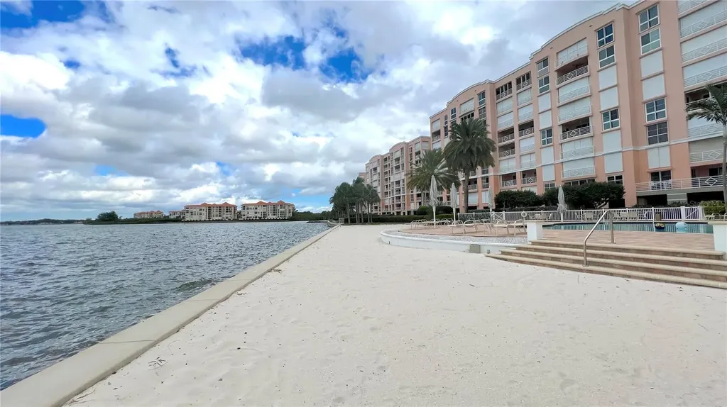 4981 Bacopa Lane S St Petersburg FL 33715