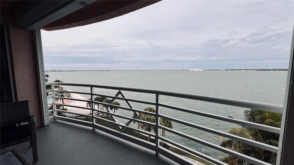 4981 Bacopa Lane S St Petersburg FL 33715