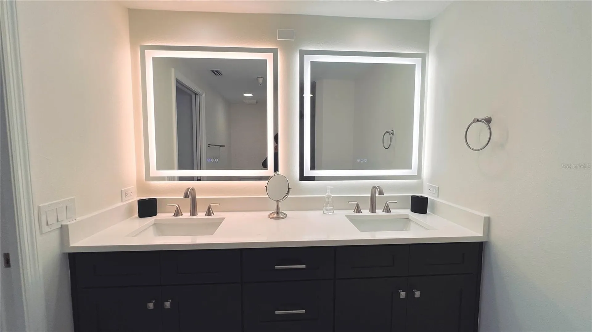 4981 Bacopa Lane S St Petersburg FL 33715