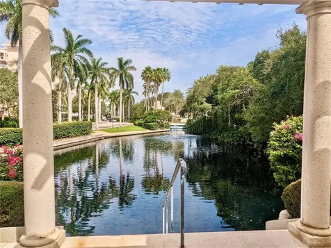 4981 Bacopa Lane S St Petersburg FL 33715