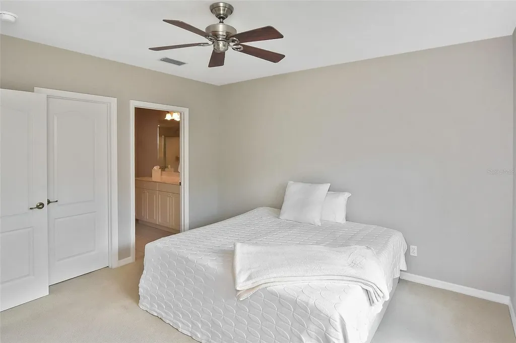 1104 Auburn Cove Circle Venice FL 34292