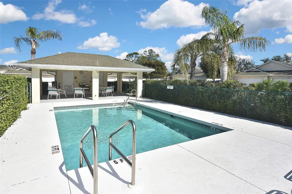 1104 Auburn Cove Circle Venice FL 34292