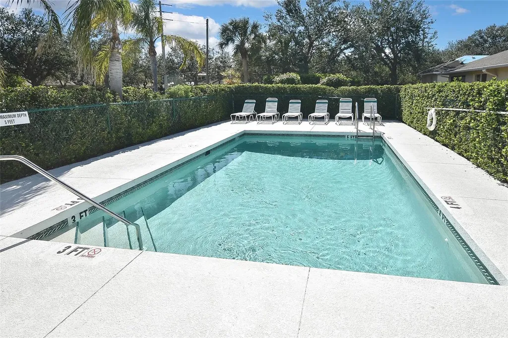 1104 Auburn Cove Circle Venice FL 34292