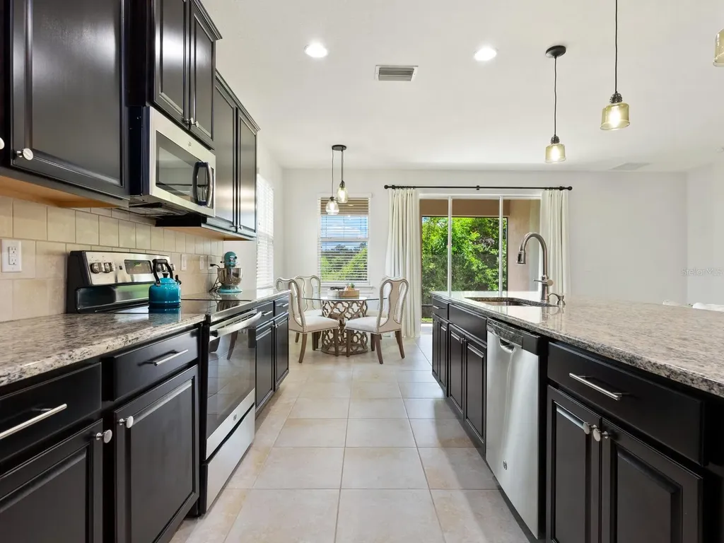 4615 73rd Street E Bradenton FL 34203