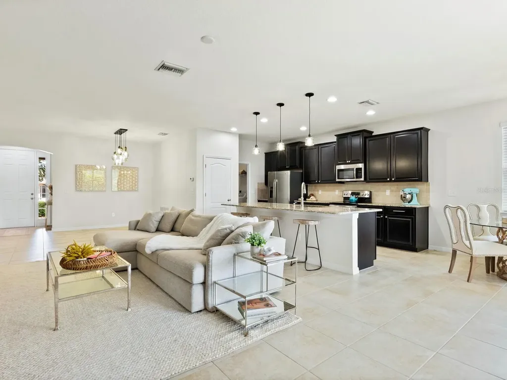 4615 73rd Street E Bradenton FL 34203