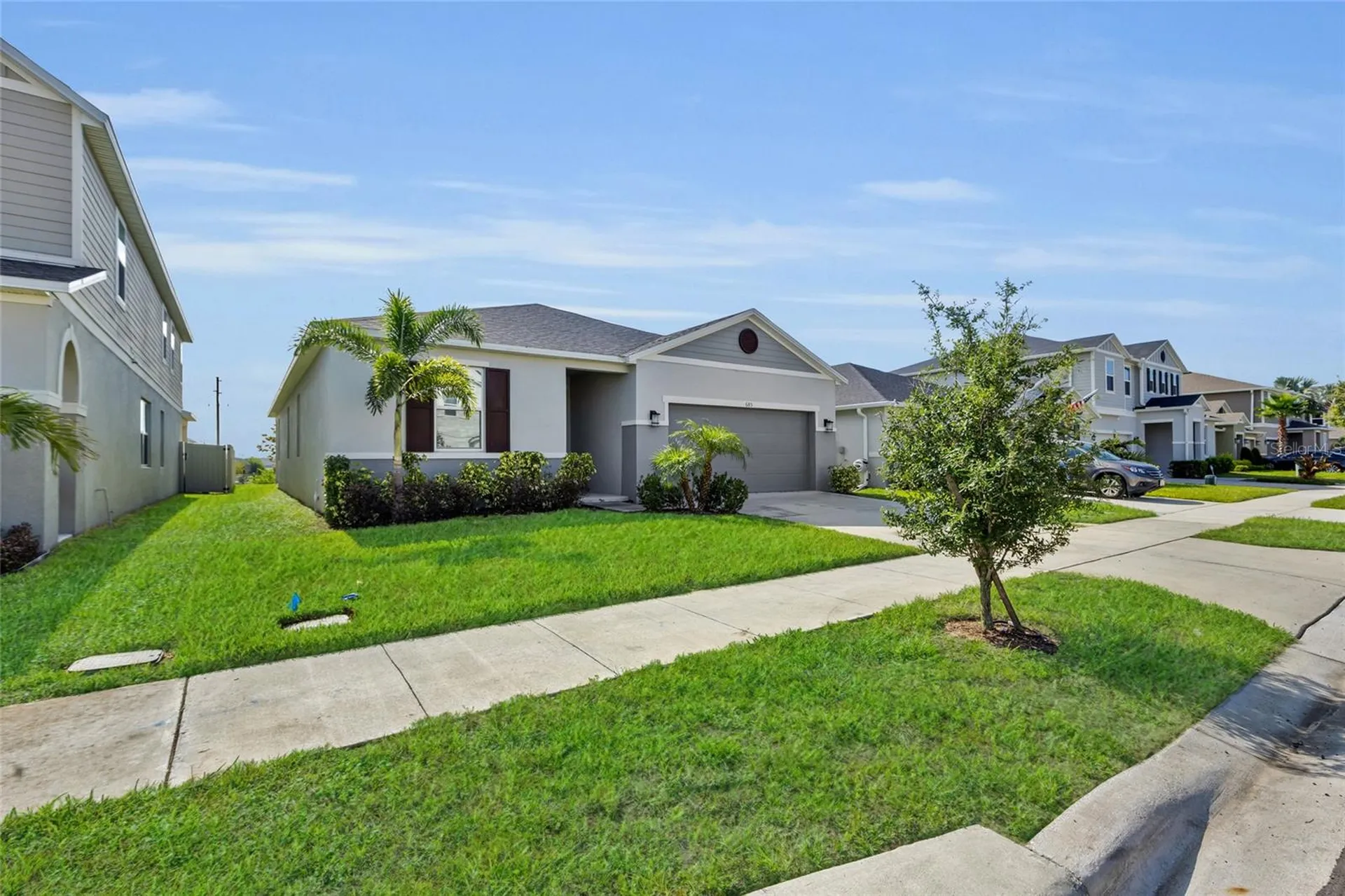 685 Overpool Avenue Davenport FL 33896