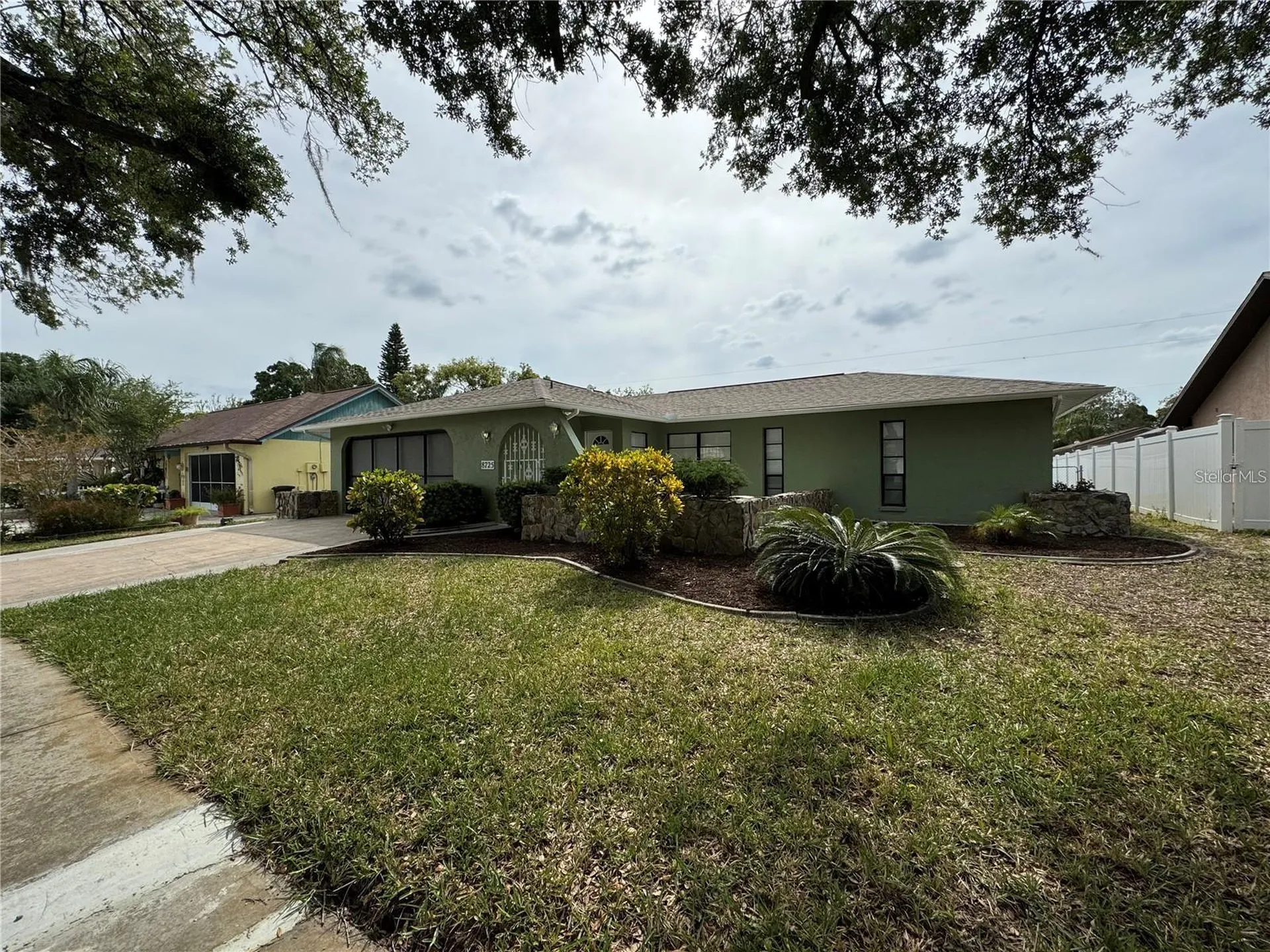 8725 Aruba Lane Port Richey FL 34668