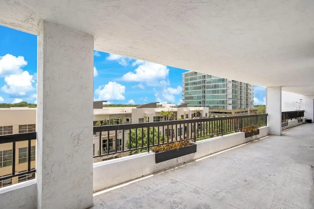 530 E Central Boulevard Orlando FL 32801