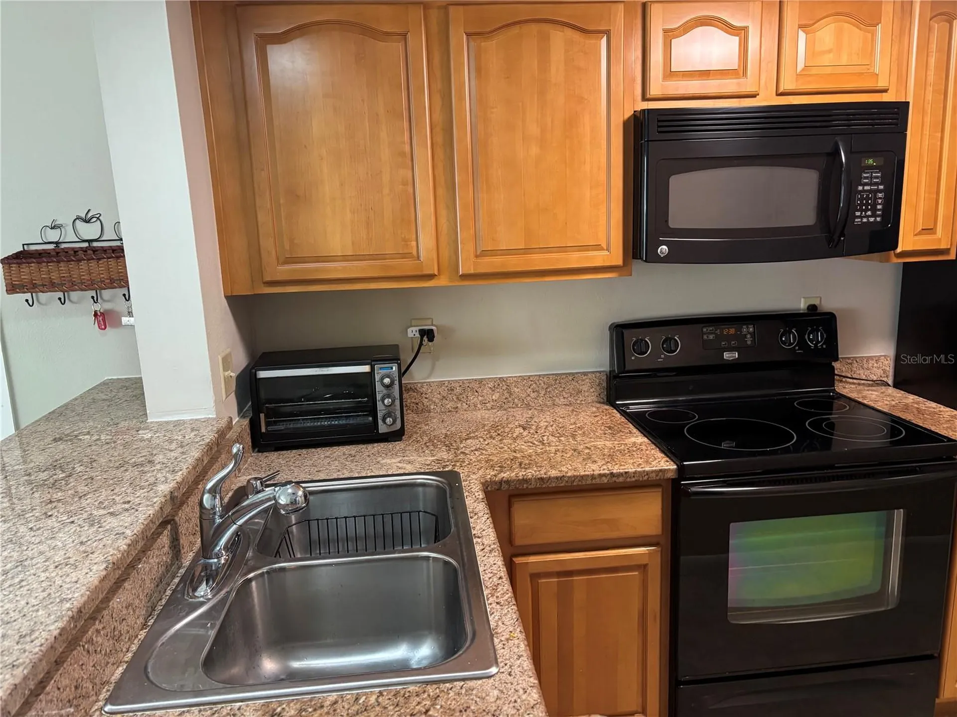 3814 N Lake Drive Tampa FL 33614