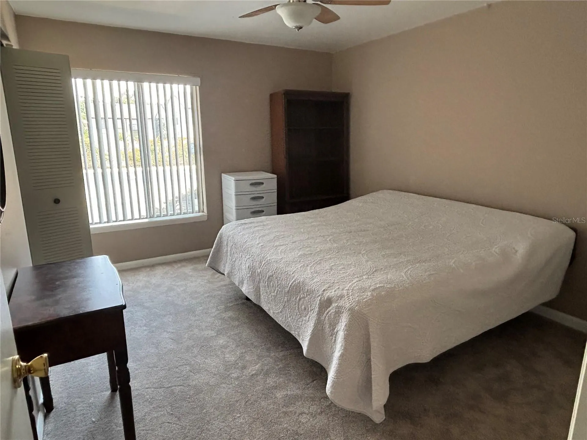 3814 N Lake Drive Tampa FL 33614