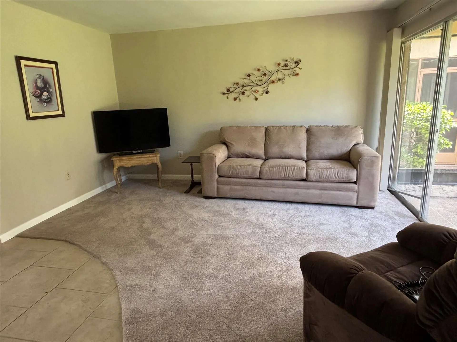 3814 N Lake Drive Tampa FL 33614