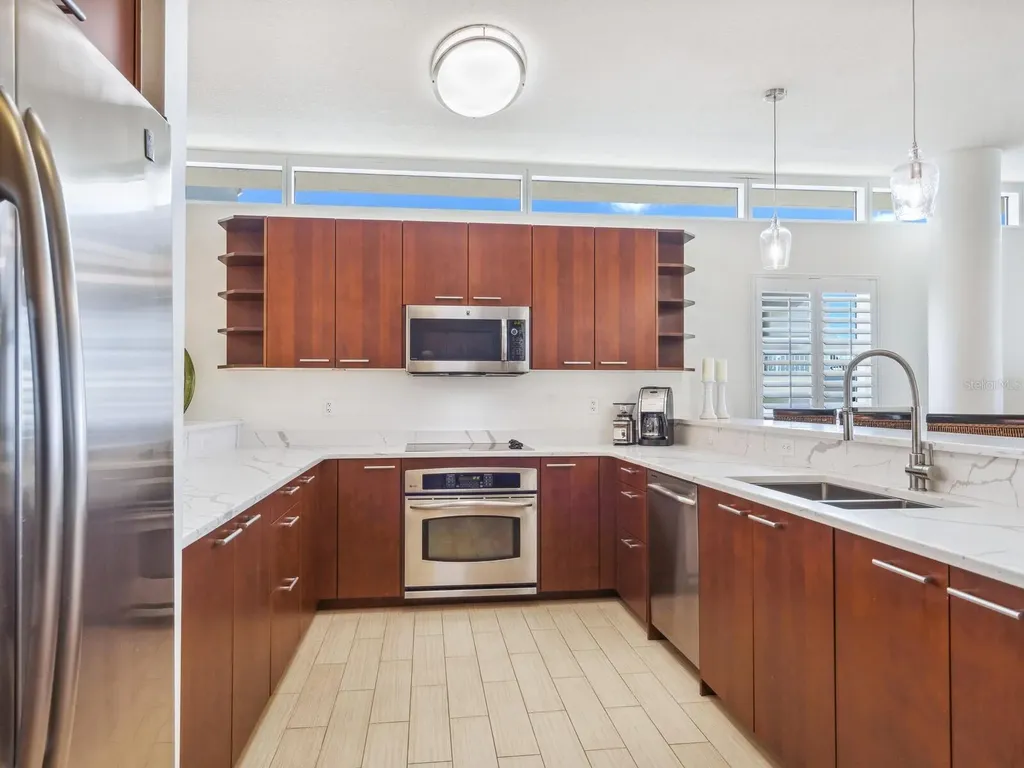 6512 Midnight Pass Road Sarasota FL 34242