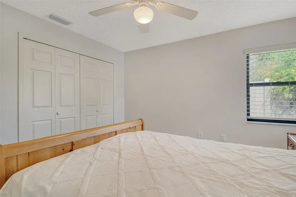 4137 Woodview Drive Sarasota FL 34232