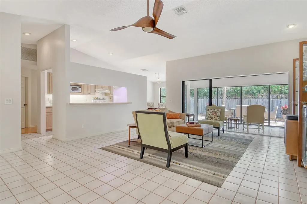 4137 Woodview Drive Sarasota FL 34232