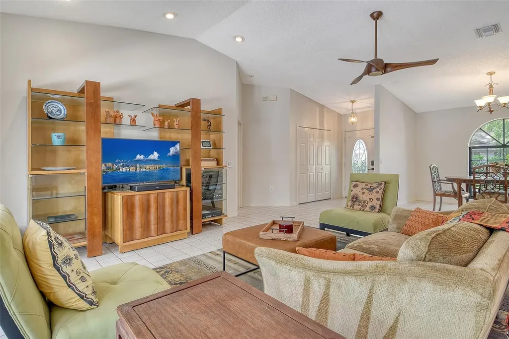 4137 Woodview Drive Sarasota FL 34232